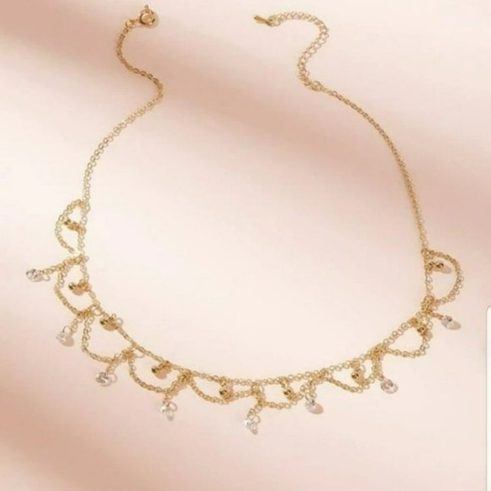 *Becky* Ornate Gold Choker - Picture 3 of 4